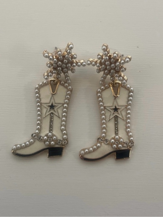 Jewelry - Cowboy boot earrings
